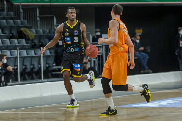 客场胜利 客场胜利