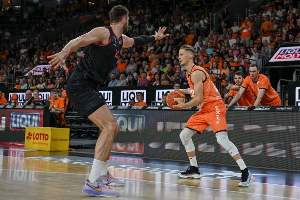 及市场竞争 及市场竞争