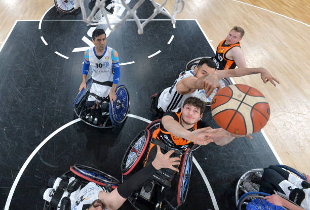 尤其在赛道 尤其在赛道